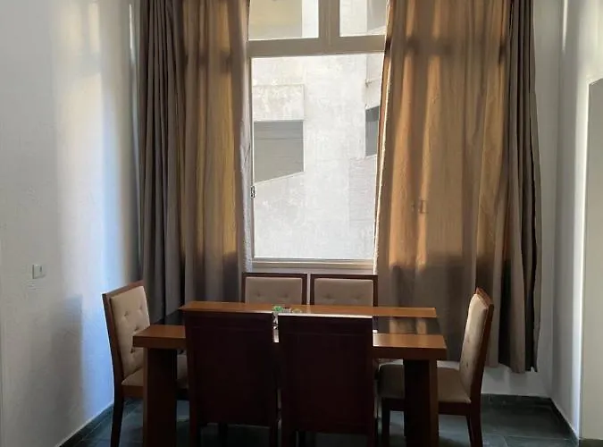 Apartamento Na Praia Com Estacionamento Pe Na Areia Guarujá